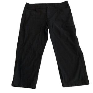 Eddie Bauer Black Capris in a size 10 #4446-2